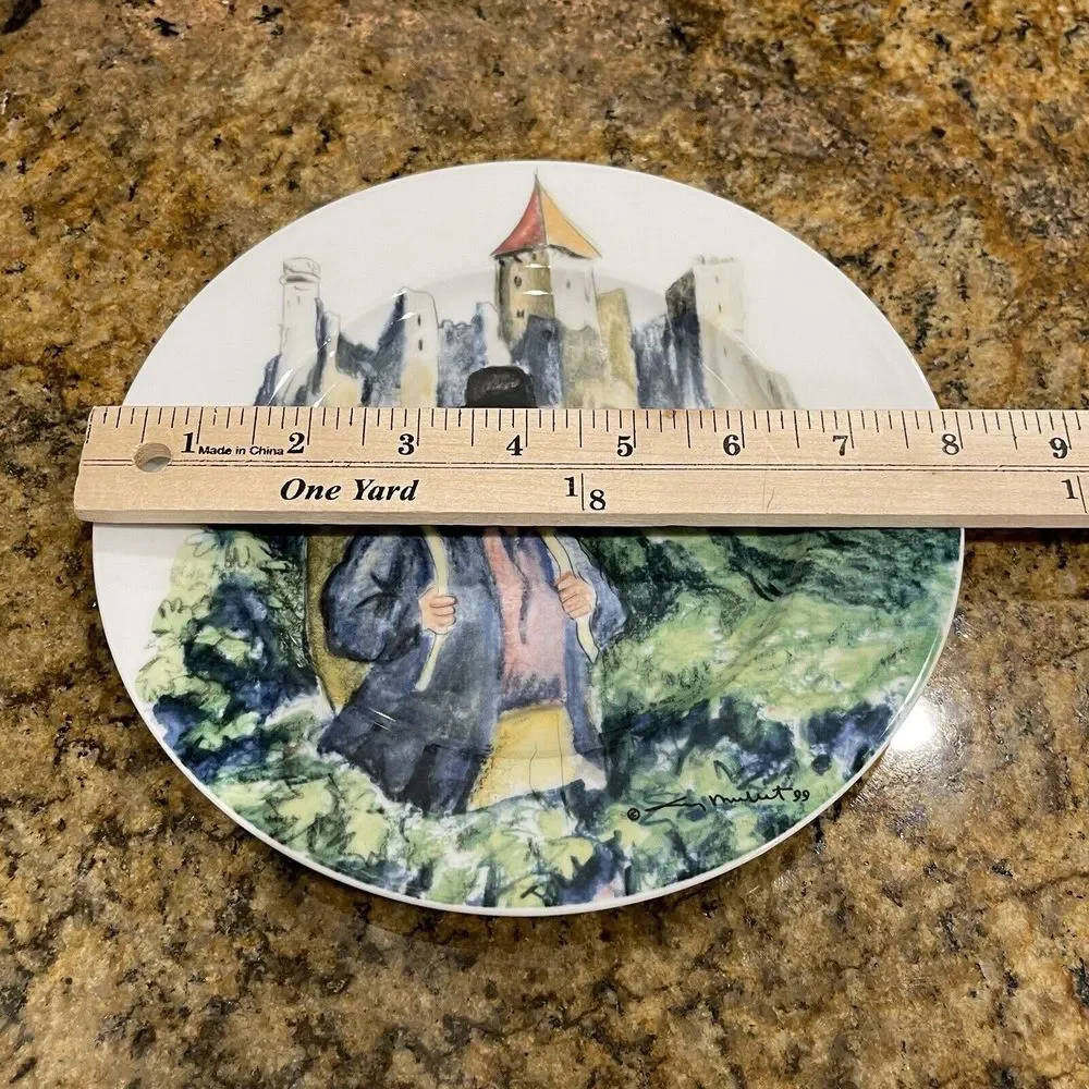 Williams‎ Sonoma Salad Plate 8 Inch Perigord by Guy Buffet Man with Bag on Back